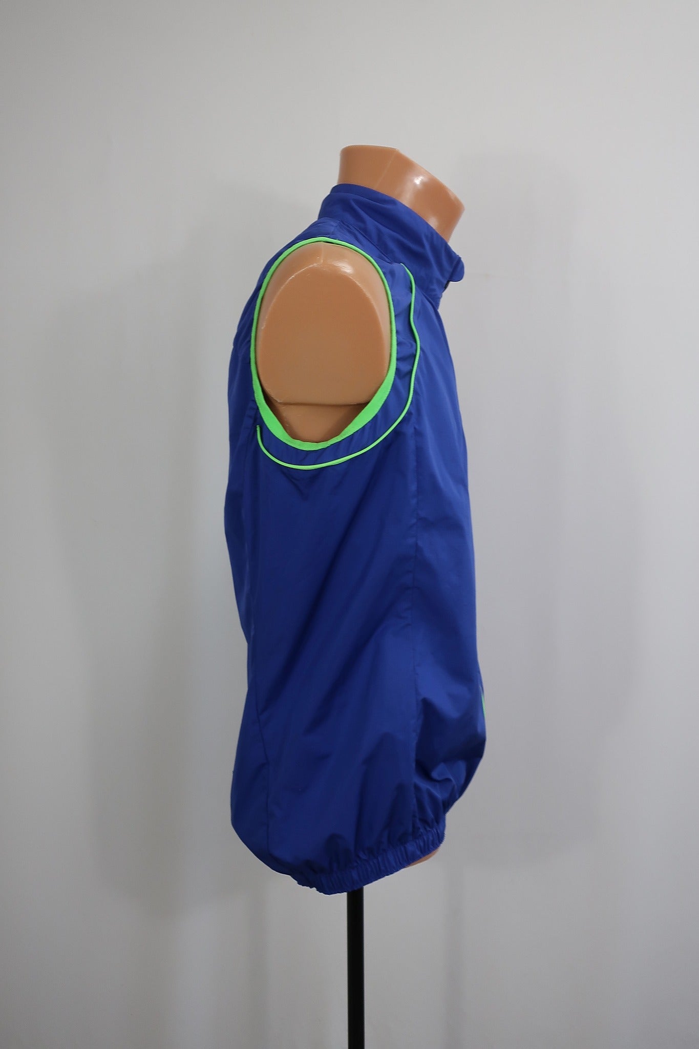 CRAFT vyriškas bėgimo švarkas/ striukė M dydis