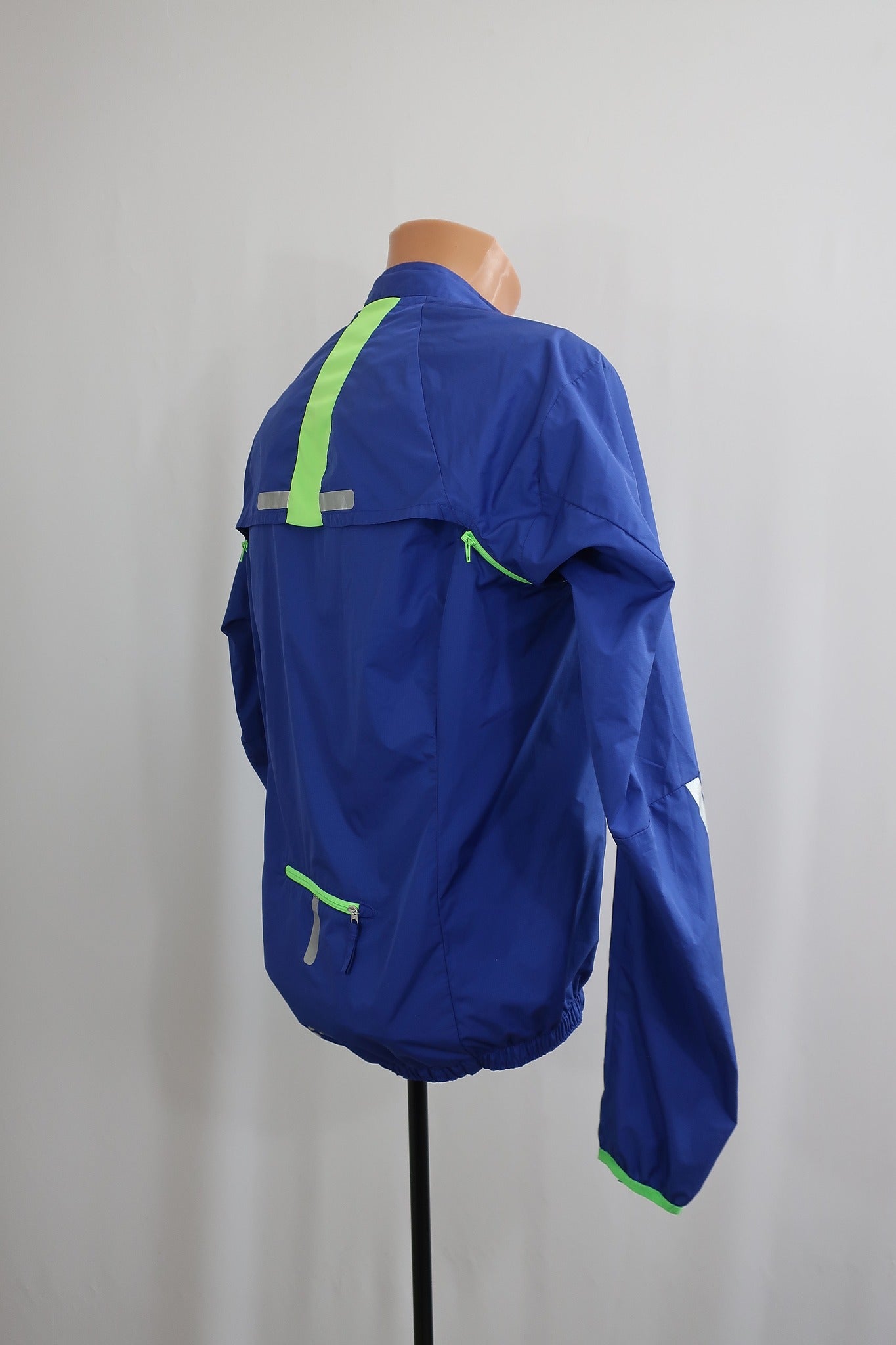 CRAFT vyriškas bėgimo švarkas/ striukė M dydis