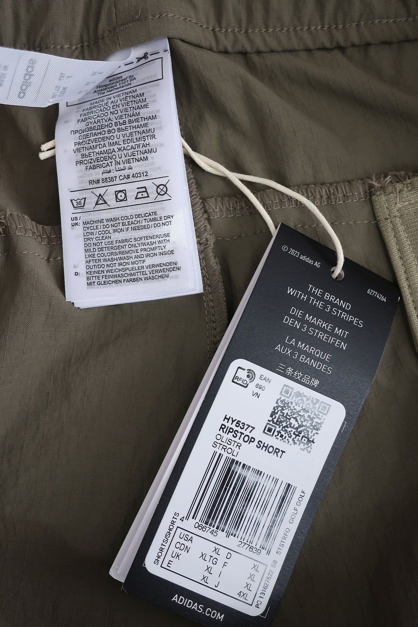 ADIDAS nauji vyriški šortai XL/XXL dydis
