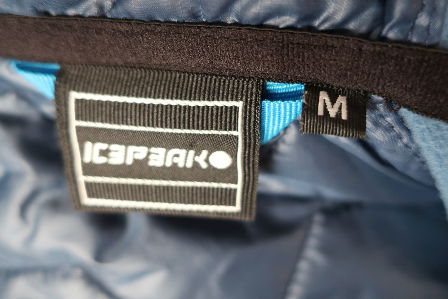 ICEPEAK naujas vyriškas šiltukas M dydis