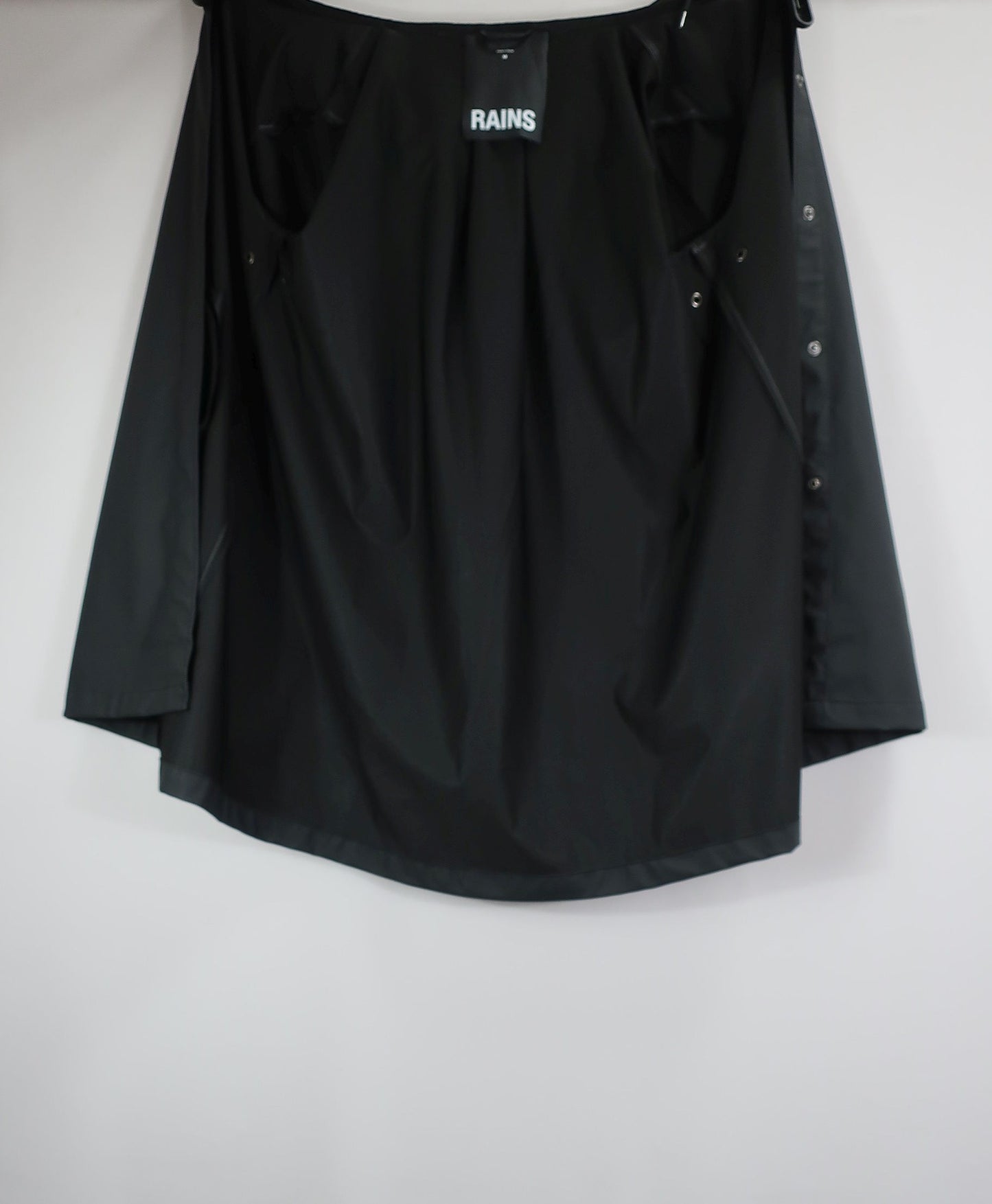 RAINS moteriškas lietpaltis M dydis