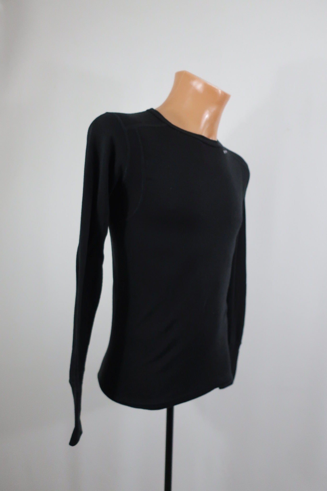 DEVOLD nauji vyriški marškinėliai su merino vilna S dydis