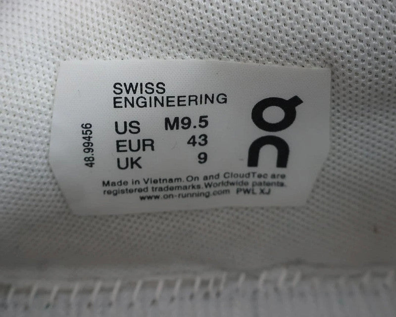 ON CLOUD (Swiss Engineering) laisvalaikio batai 42/42,5 dydis