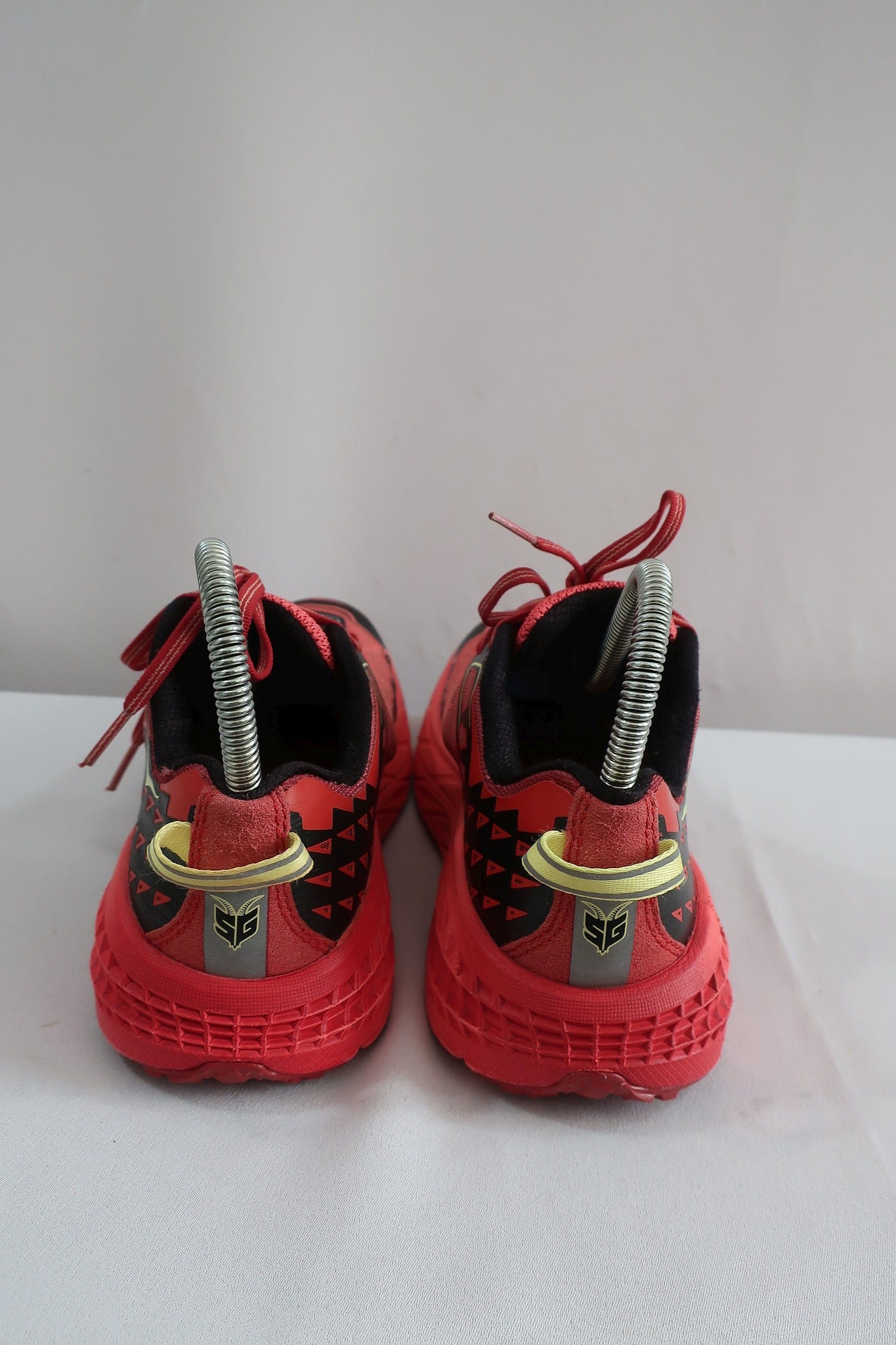 HOKA ONE ONE sportiniai batai 37,5 dydis