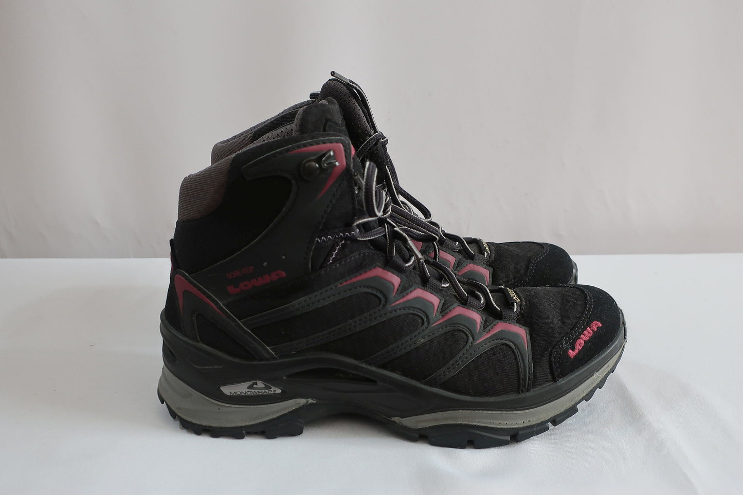 LOWA laisvalaikio, žygio batai su Gore-Tex 39 dydis