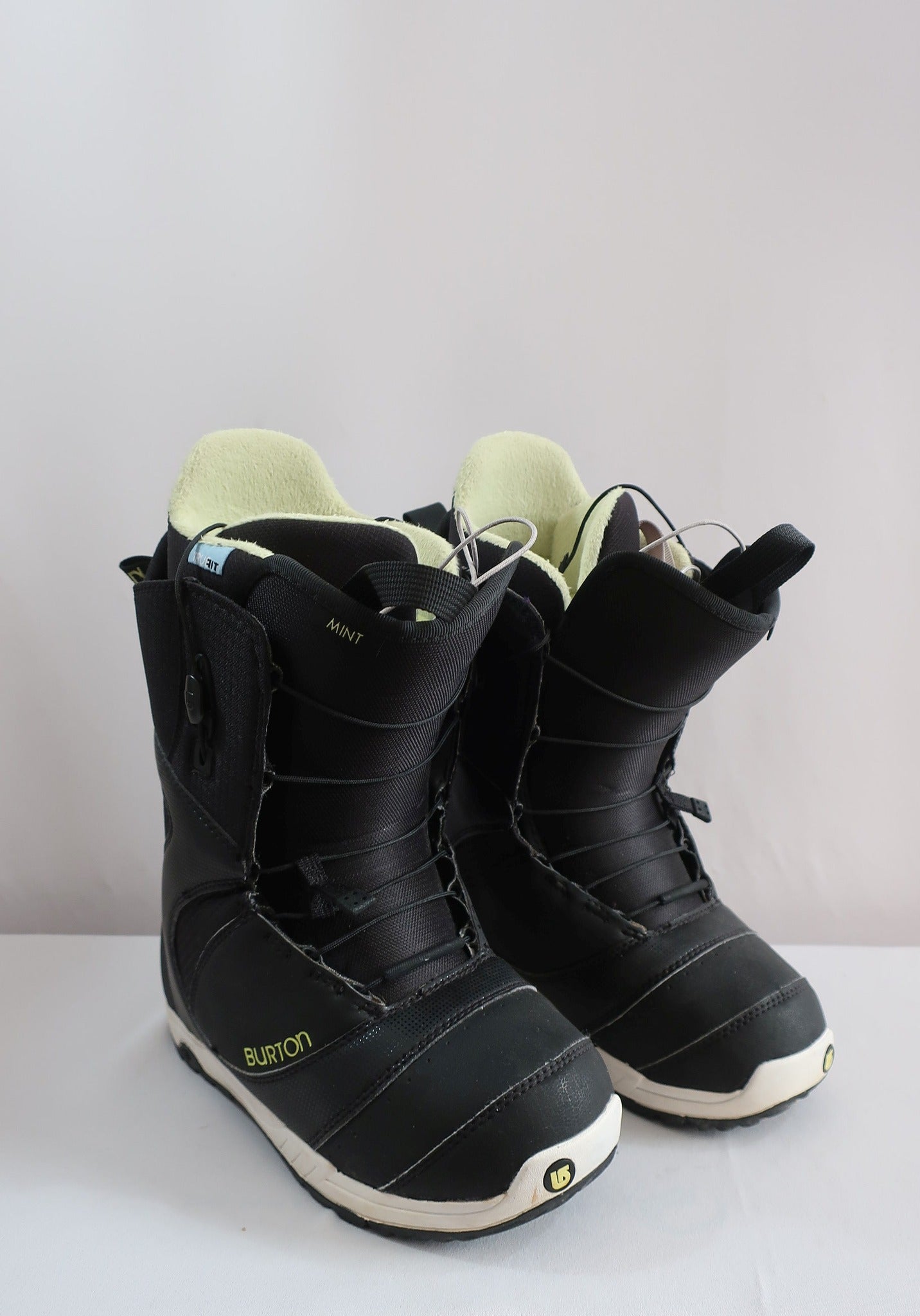 BURTON snieglenčių batai 38 dydis