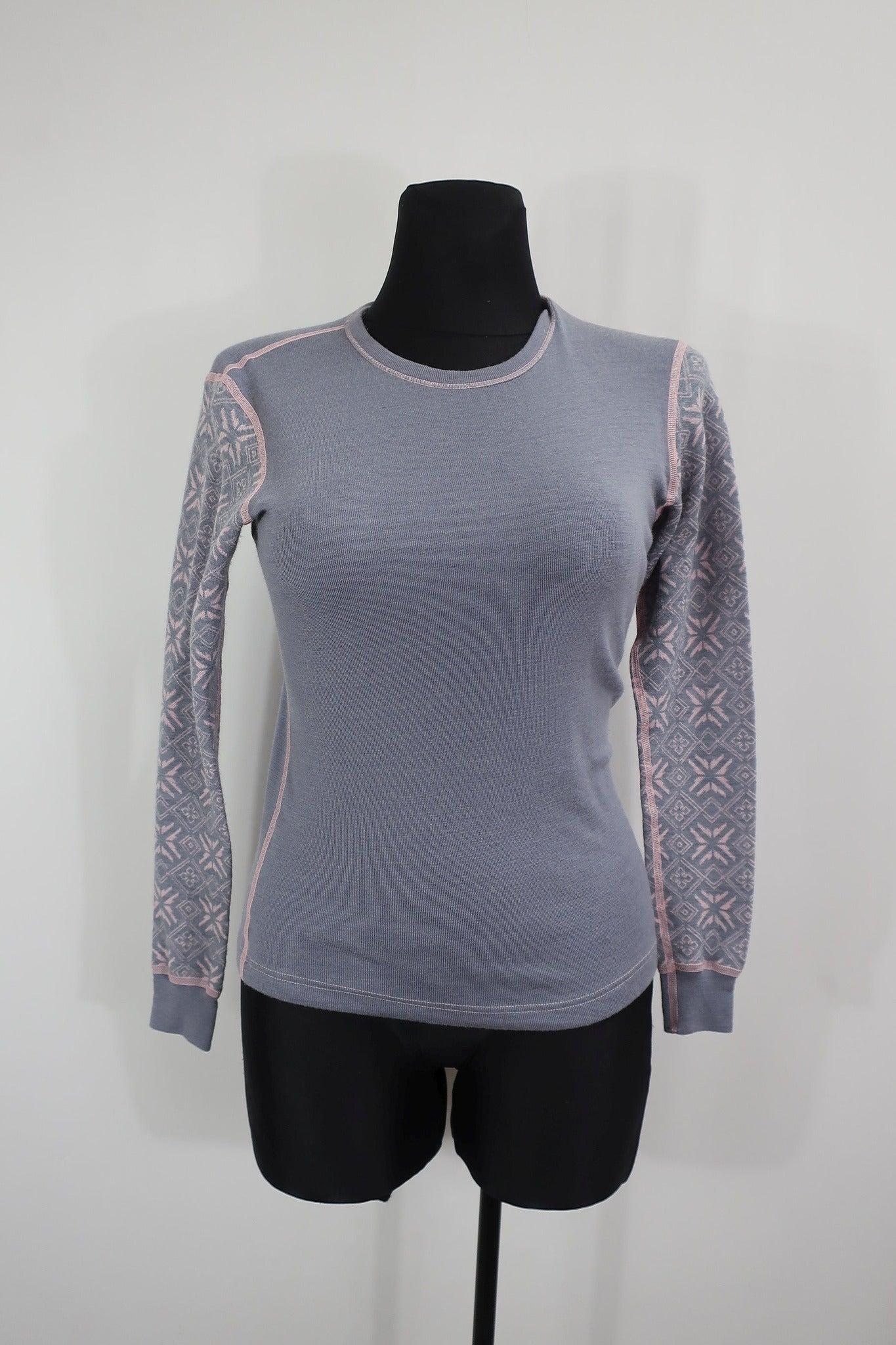 IRIS SPORT nauji marškinėliai su merino vilna apie 160/164 ūgiui