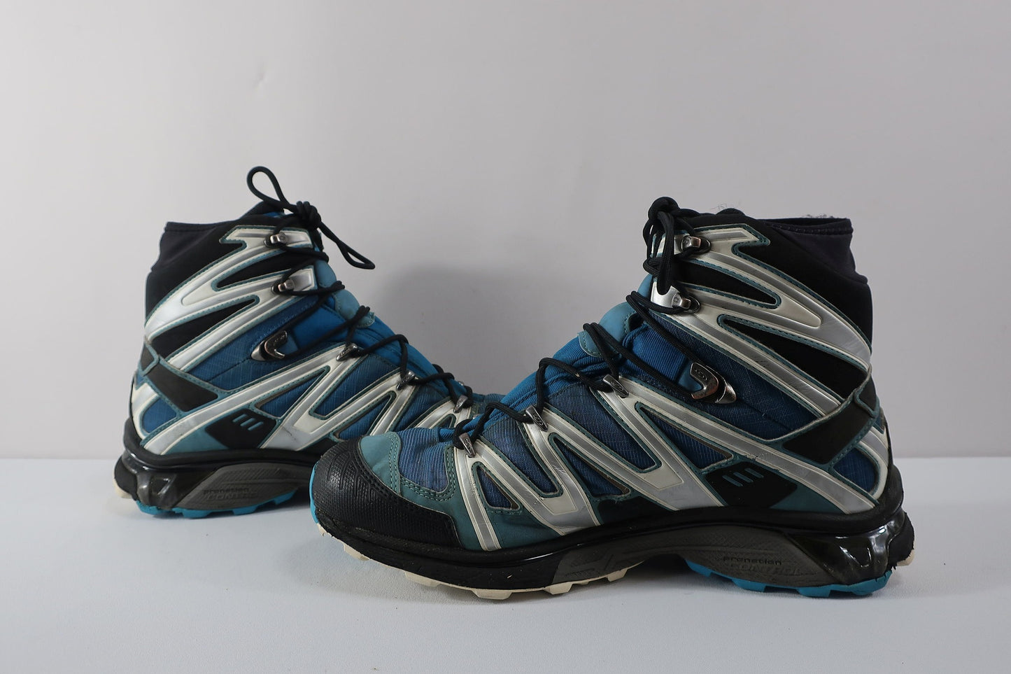 SALOMON laisvalaikio, žygio batai su Gore-tex batai 43/43,5 dydis