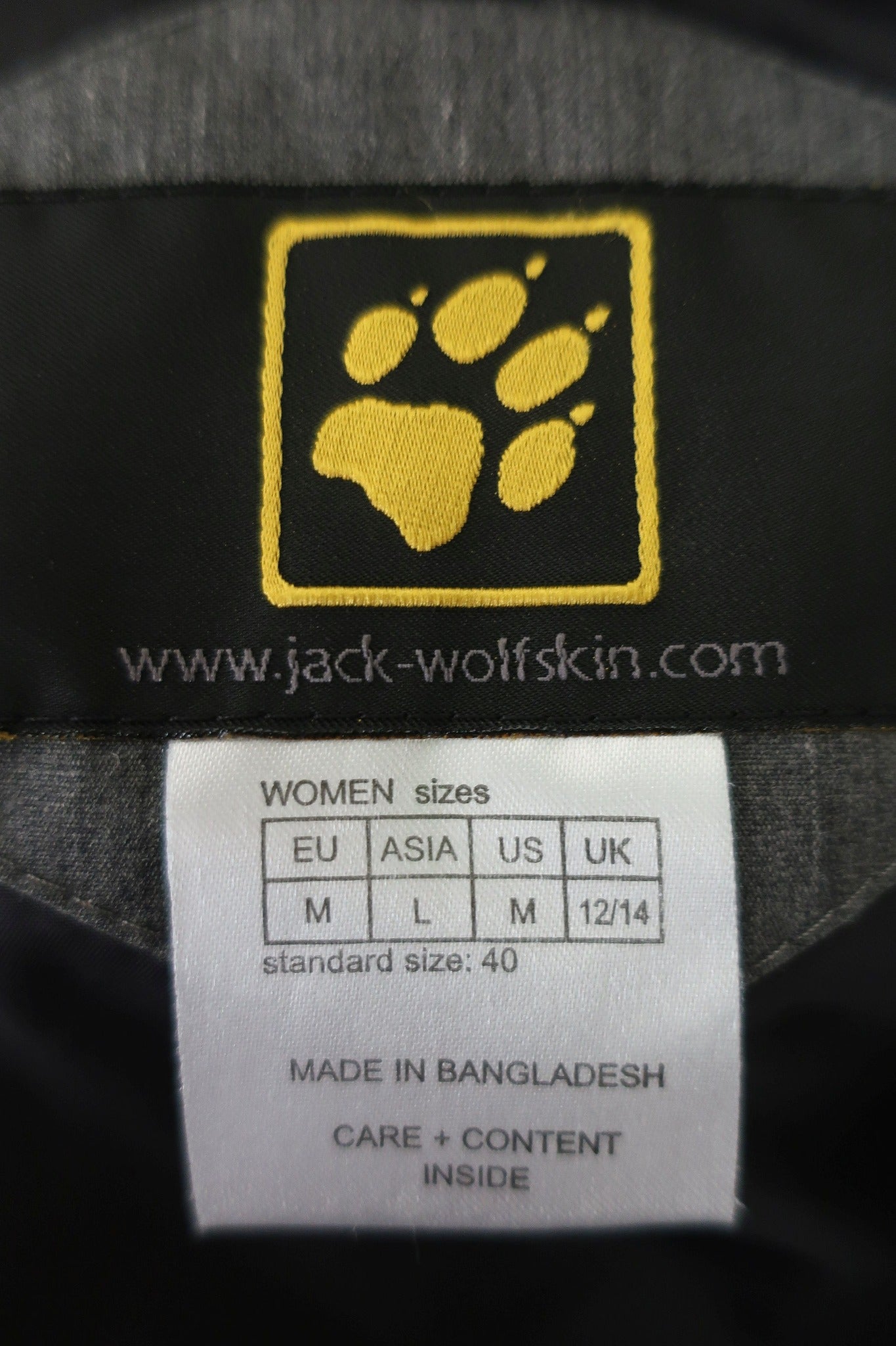 JACK WOLFSKIN moteriška striukė M dydis