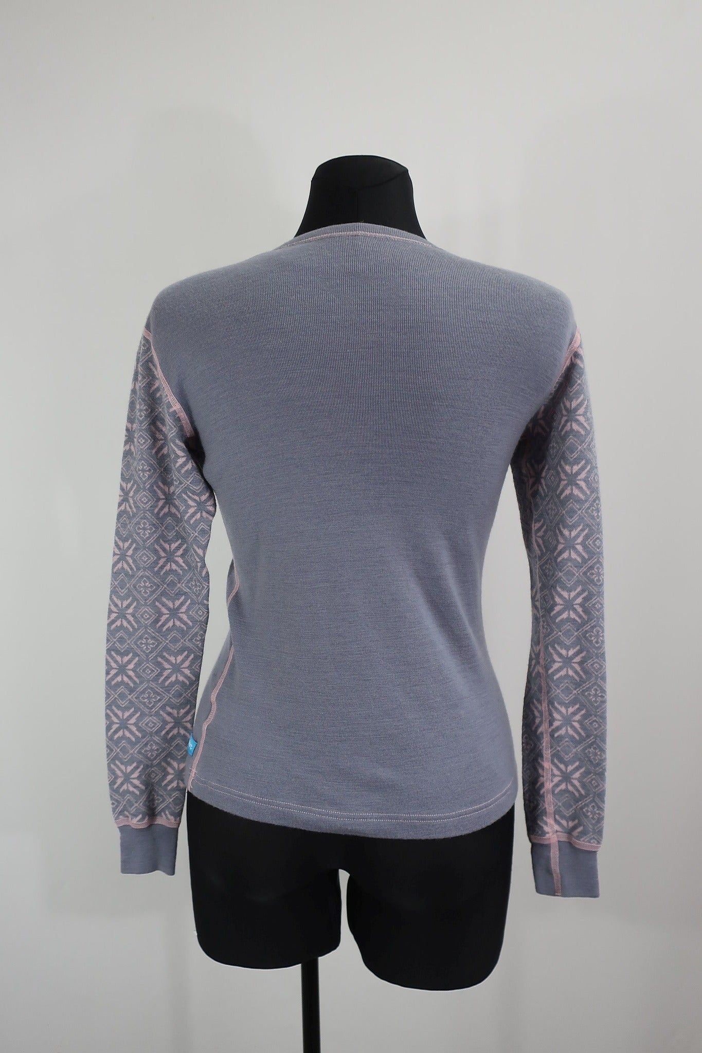 IRIS SPORT nauji marškinėliai su merino vilna apie 160/164 ūgiui