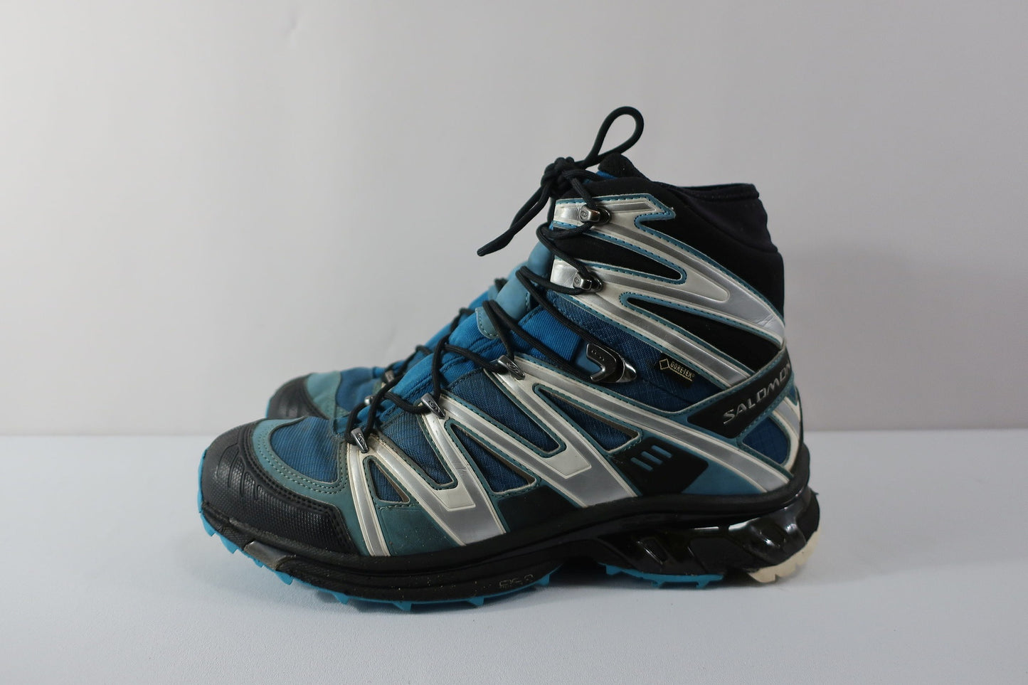 SALOMON laisvalaikio, žygio batai su Gore-tex batai 43/43,5 dydis