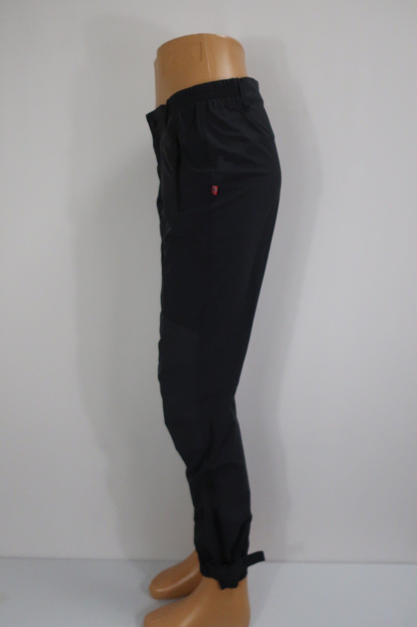 VIKAFJELL moteriškos laisvalaikio, trekingo kelnės M dydis