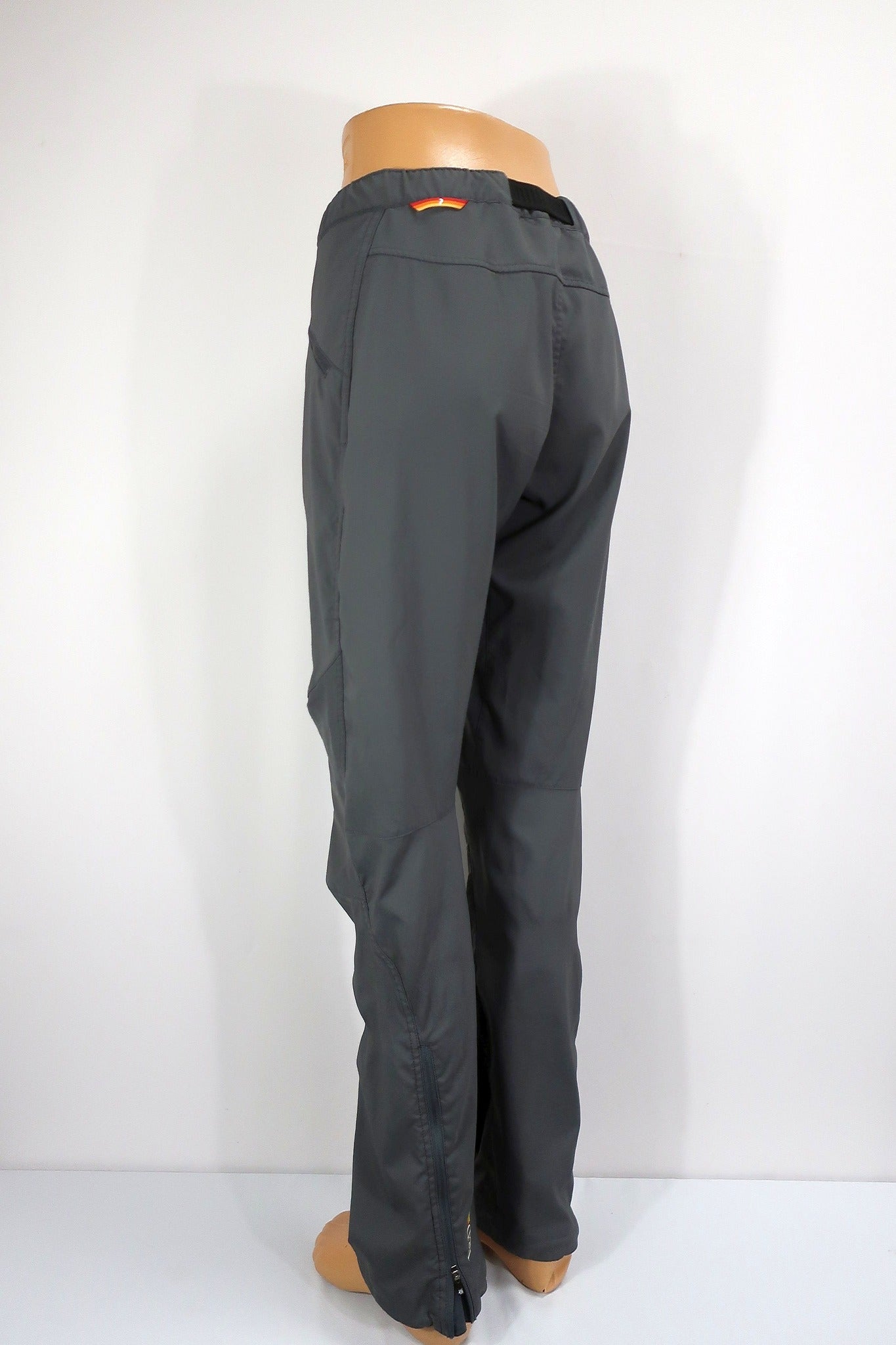 PEAK PERFORMANCE laisvalaikio, trekingo kelnės M/L dydis