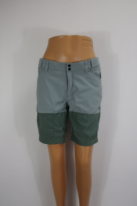 PEAK PERFORMANCE moteriški šortai M dydis