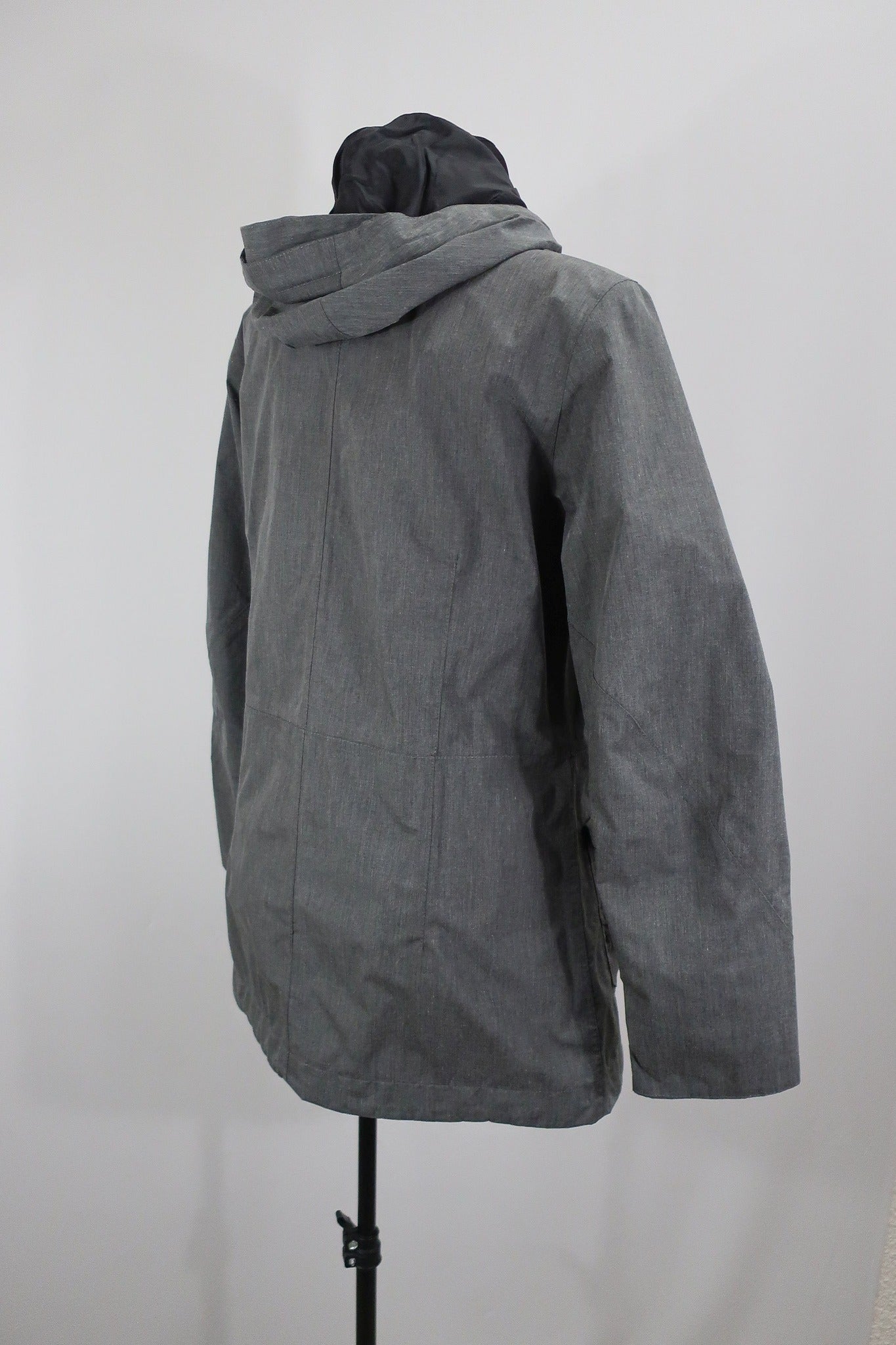 JACK WOLFSKIN moteriška striukė M dydis