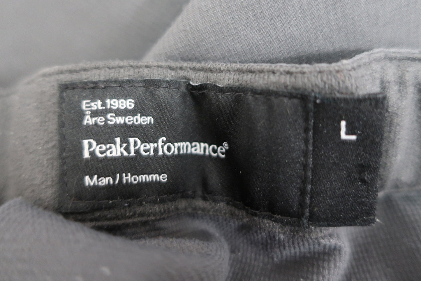 PEAK PERFORMANCE laisvalaikio, trekingo kelnės M/L dydis