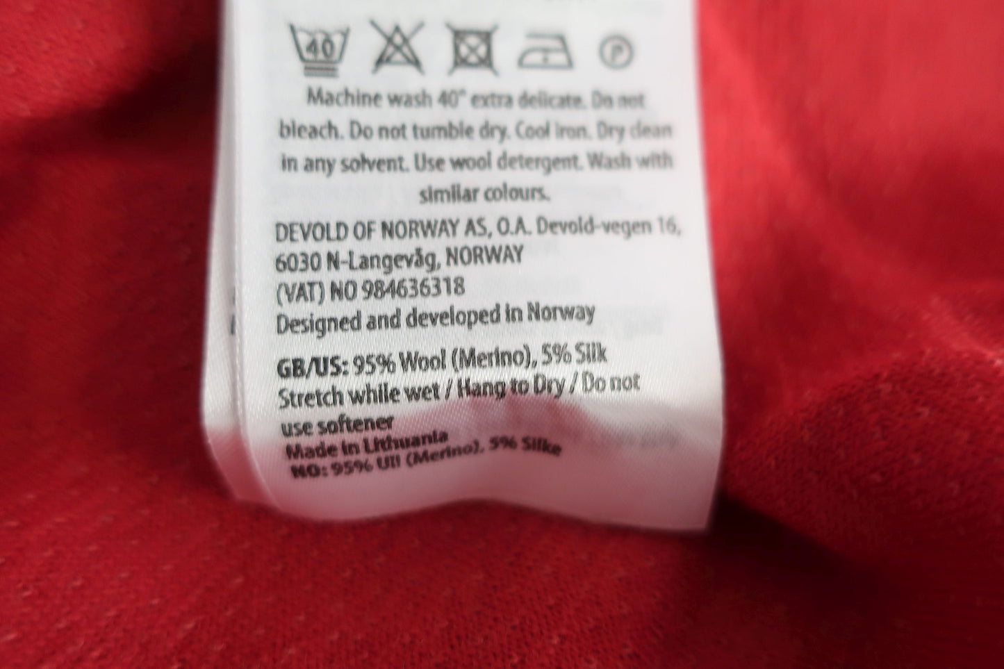 DEVOLD nauji vaikiški marškinėliai su merino vilna ir šilku 140 ūgiui