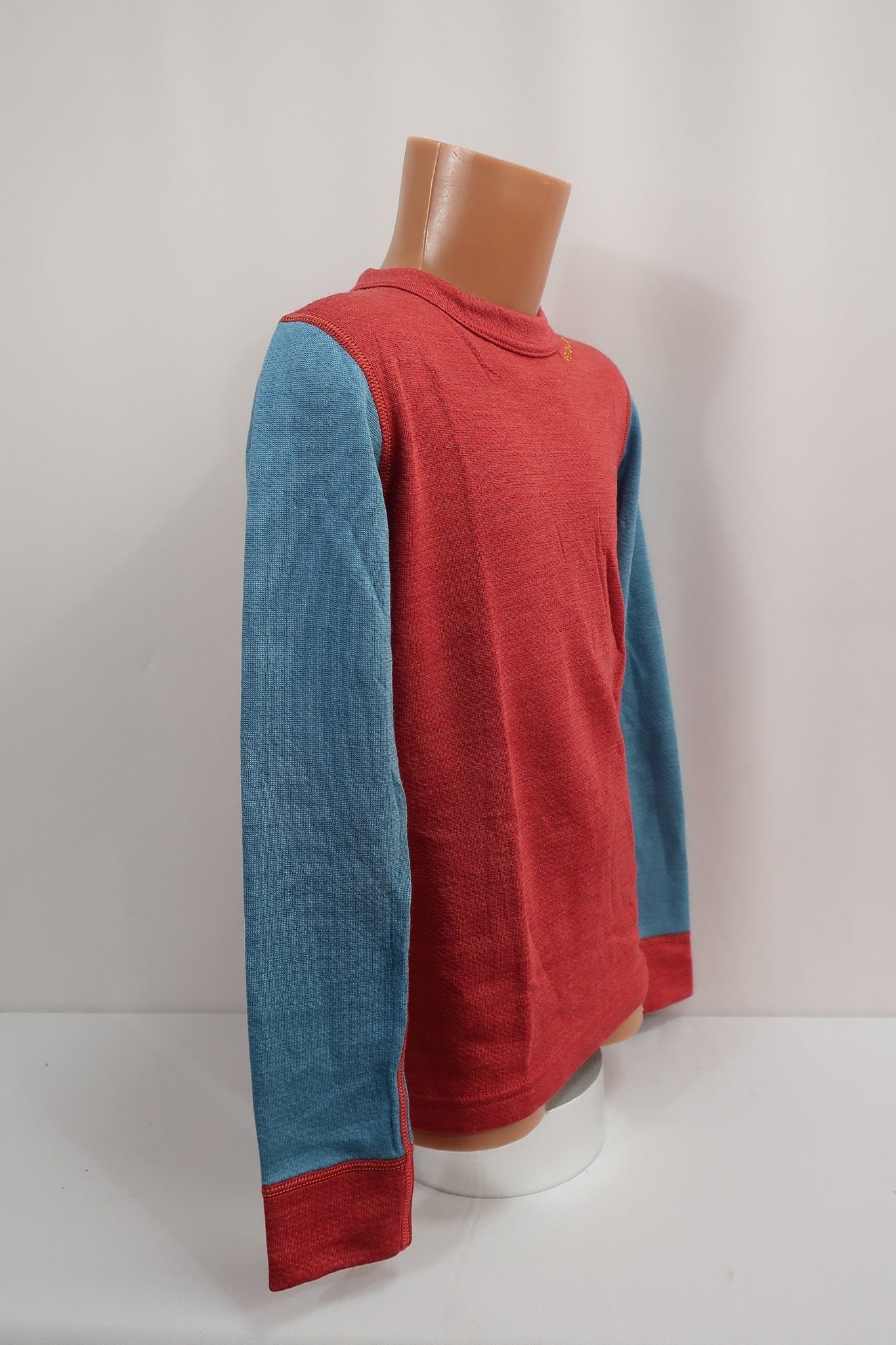 DEVOLD nauji vaikiški marškinėliai su merino vilna ir šilku 140 ūgiui