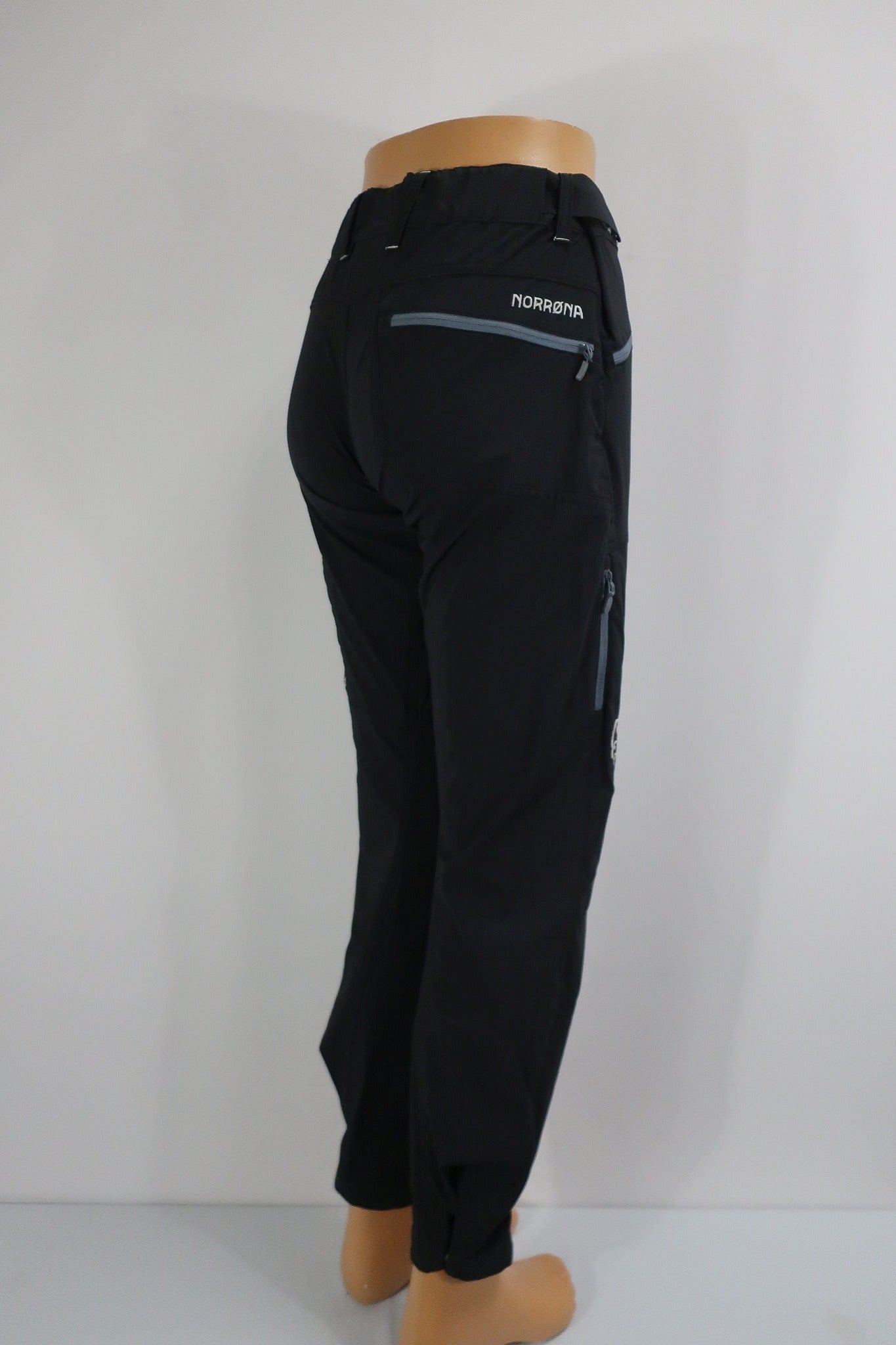 NORRONA moteriškos laisvalaikio, trekingo kelnės S dydis
