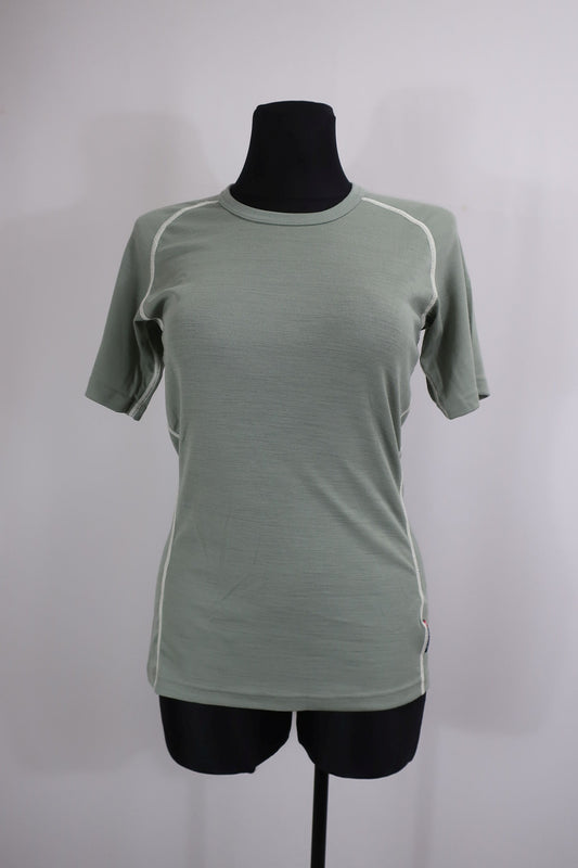 DEVOLD nauji moteriški marškinėliai su merino vilna M dydis