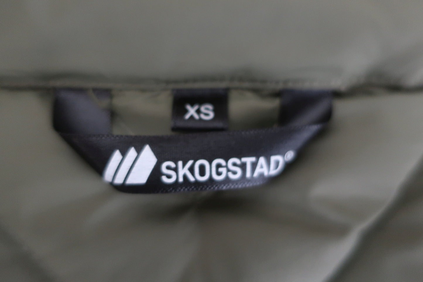 SKOGSTAD vyriška lengva pūkinė striukė XS dydis