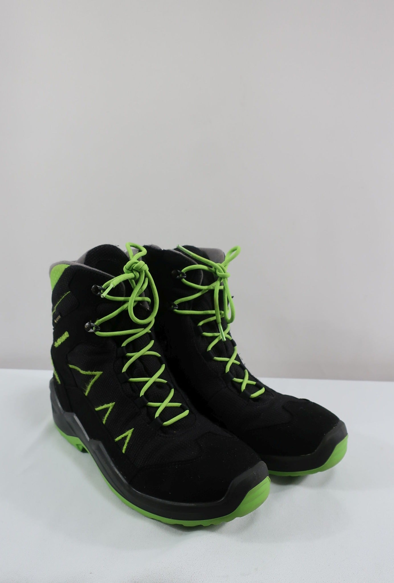 LOWA laisvalaikio, žygio batai su Gore-Tex 39,5 dydis