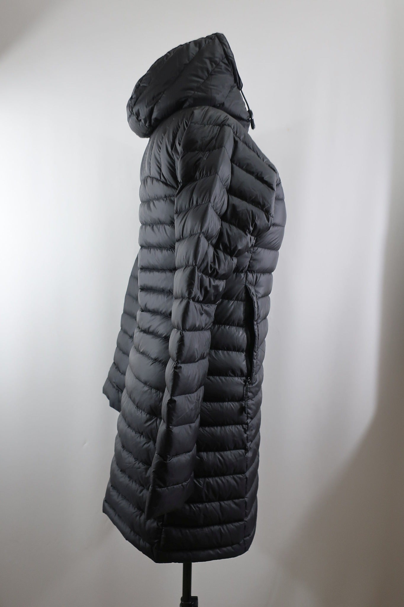 FJALLRAVEN moteriškas pūkinis lengvas puspaltis XS dydis
