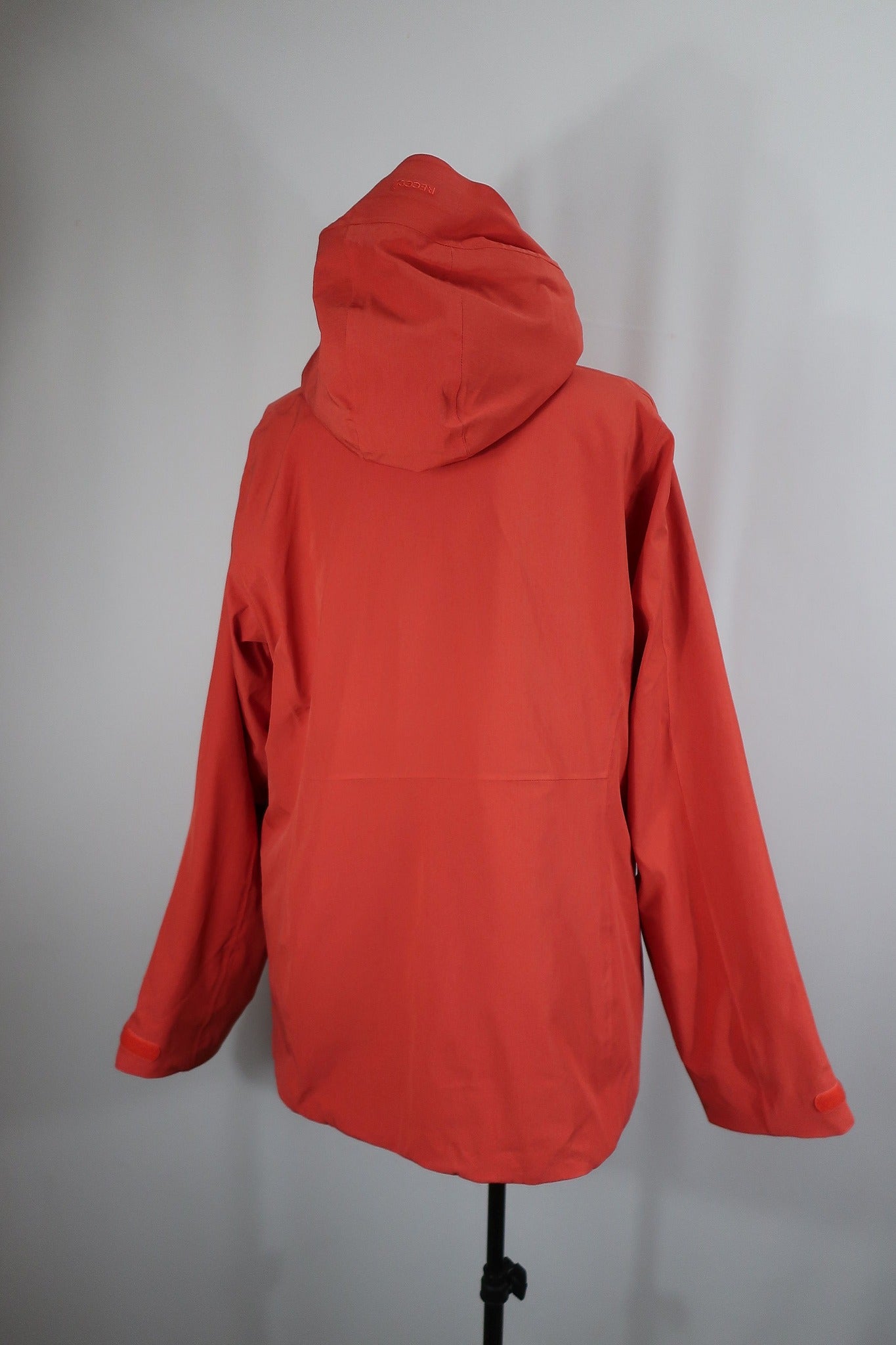 BERGANS moteriška striukė XL dydis