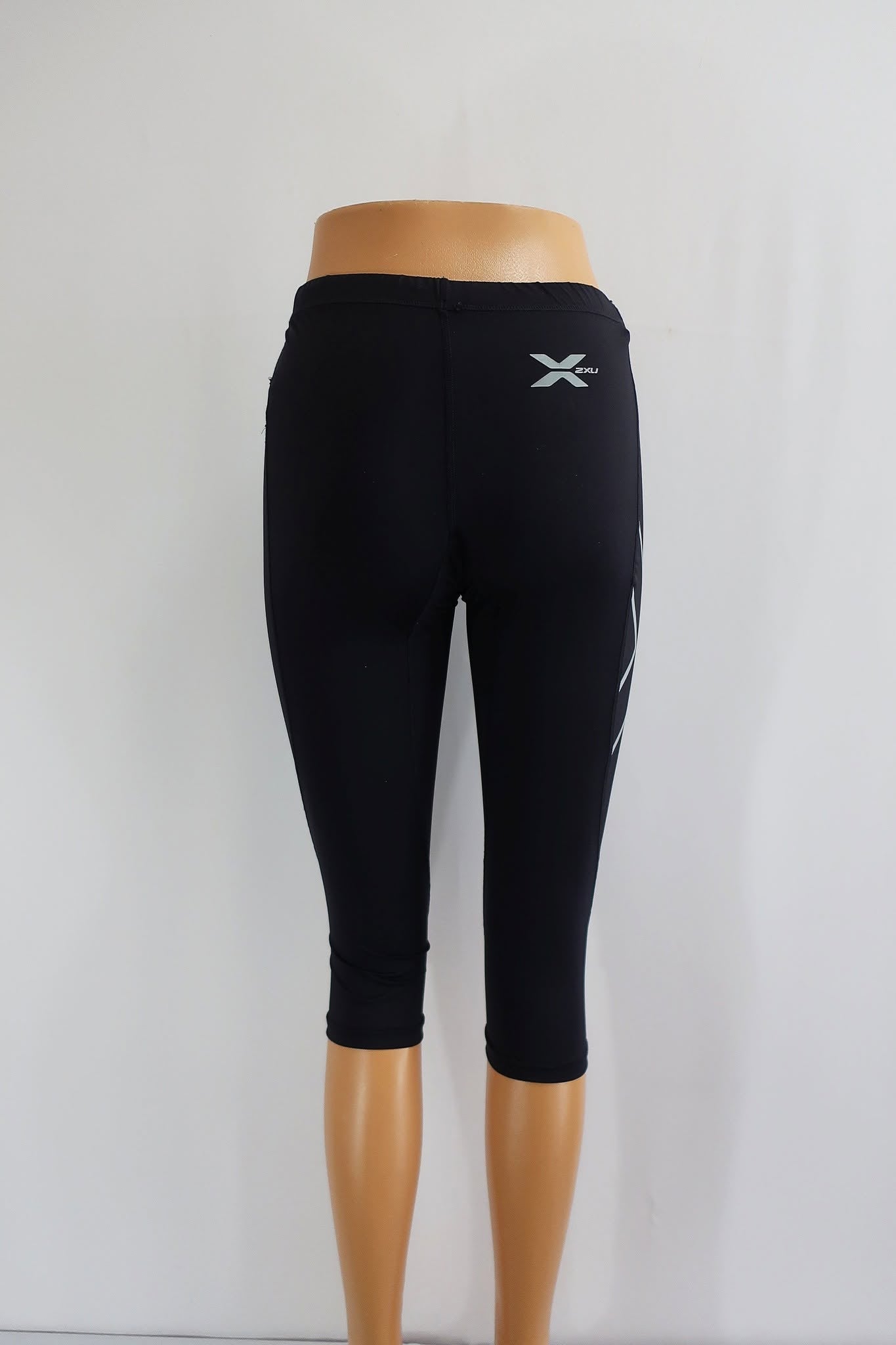 2XU vyriški sportiniai kompresiniai šortai L dydis