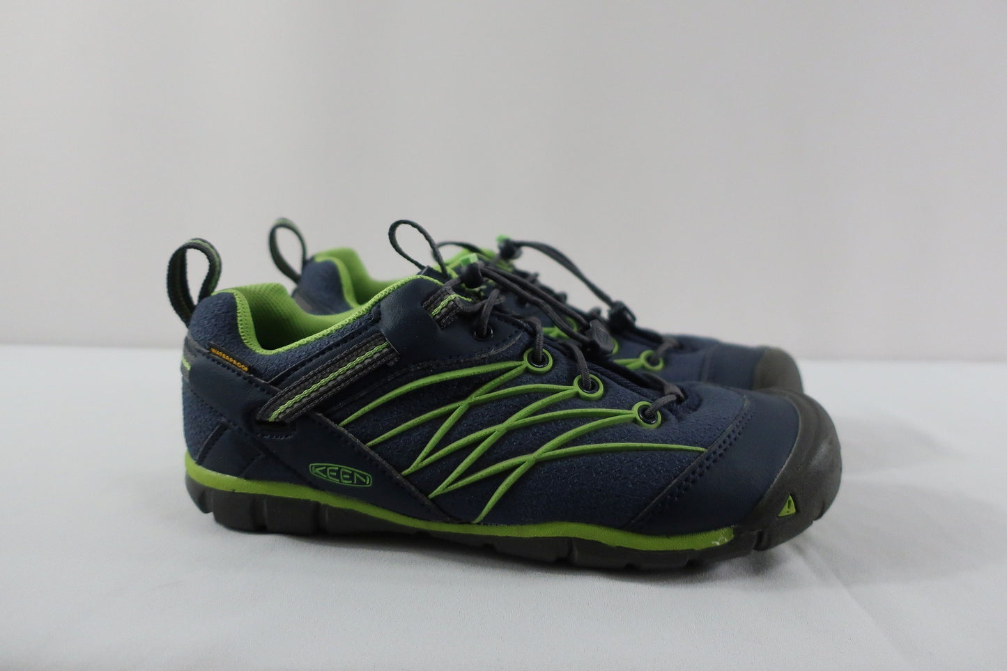 KEEN laisvalaikio batai 35 dydis