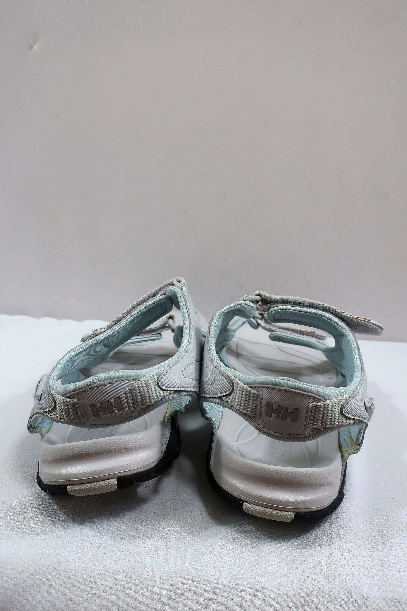 HELLY HANSEN sandalai/basutės 39 dydis