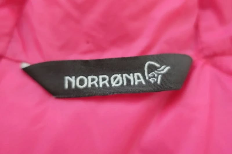 NORRONA moteriška lengva pūkinė striukė M dydis
