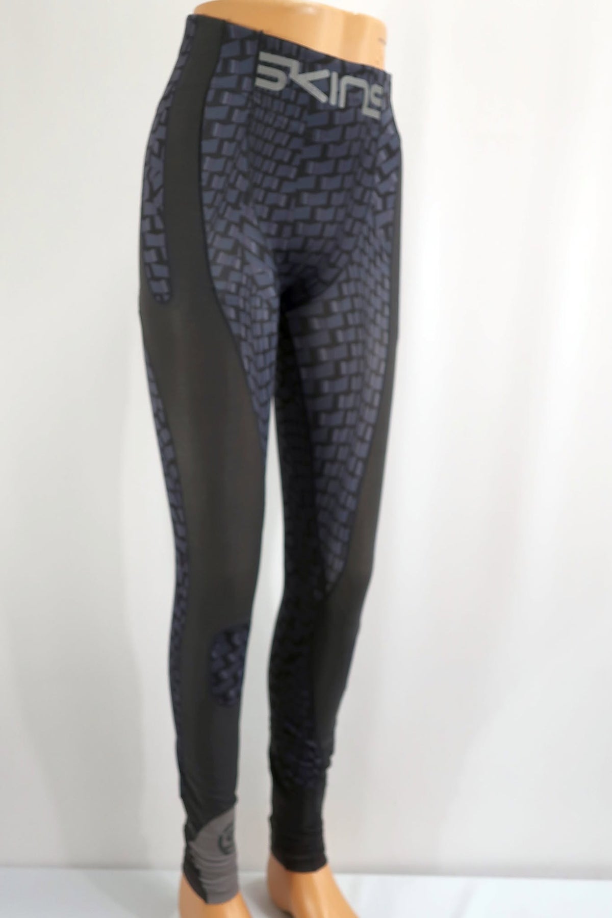 SKINS vyriškos kompresinės tamprės M/L dydis