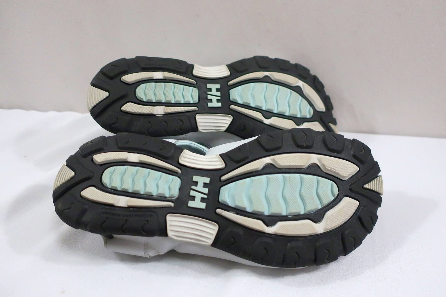 HELLY HANSEN sandalai/basutės 39 dydis