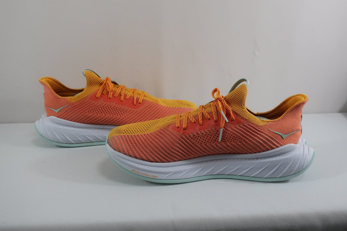 HOKA ONE ONE sportiniai batai 46,5 dydis