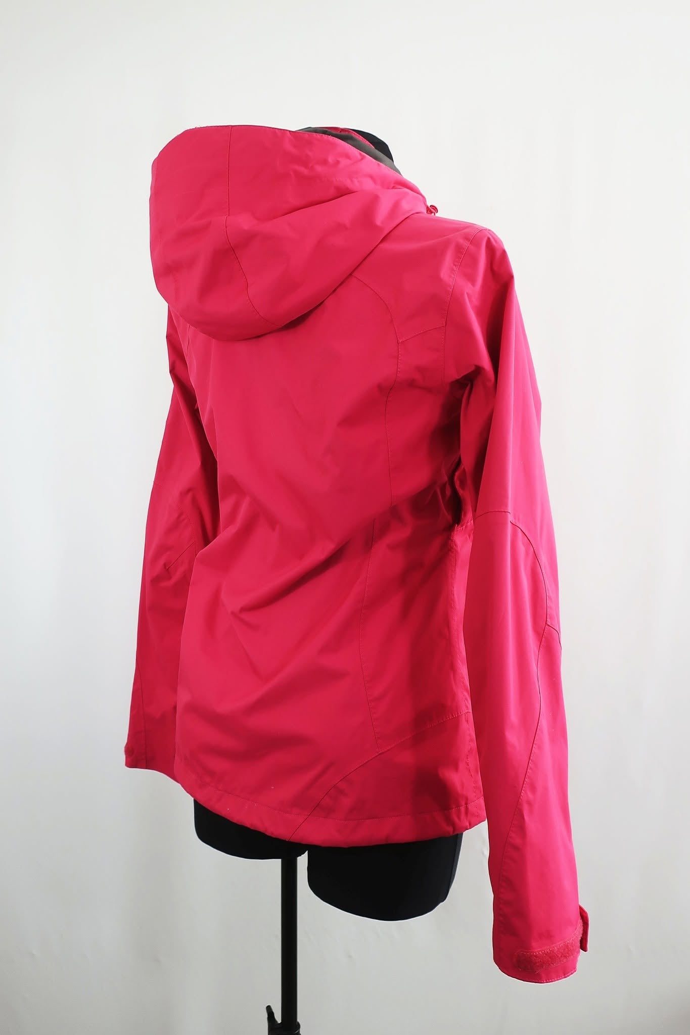 JACK WOLFSKIN moteriška striukė XS dydis
