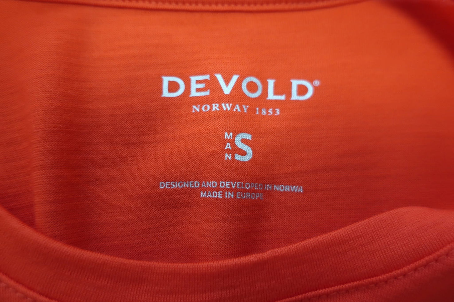 DEVOLD nauji vyriški marškinėliai su merino vilna S/M dydis
