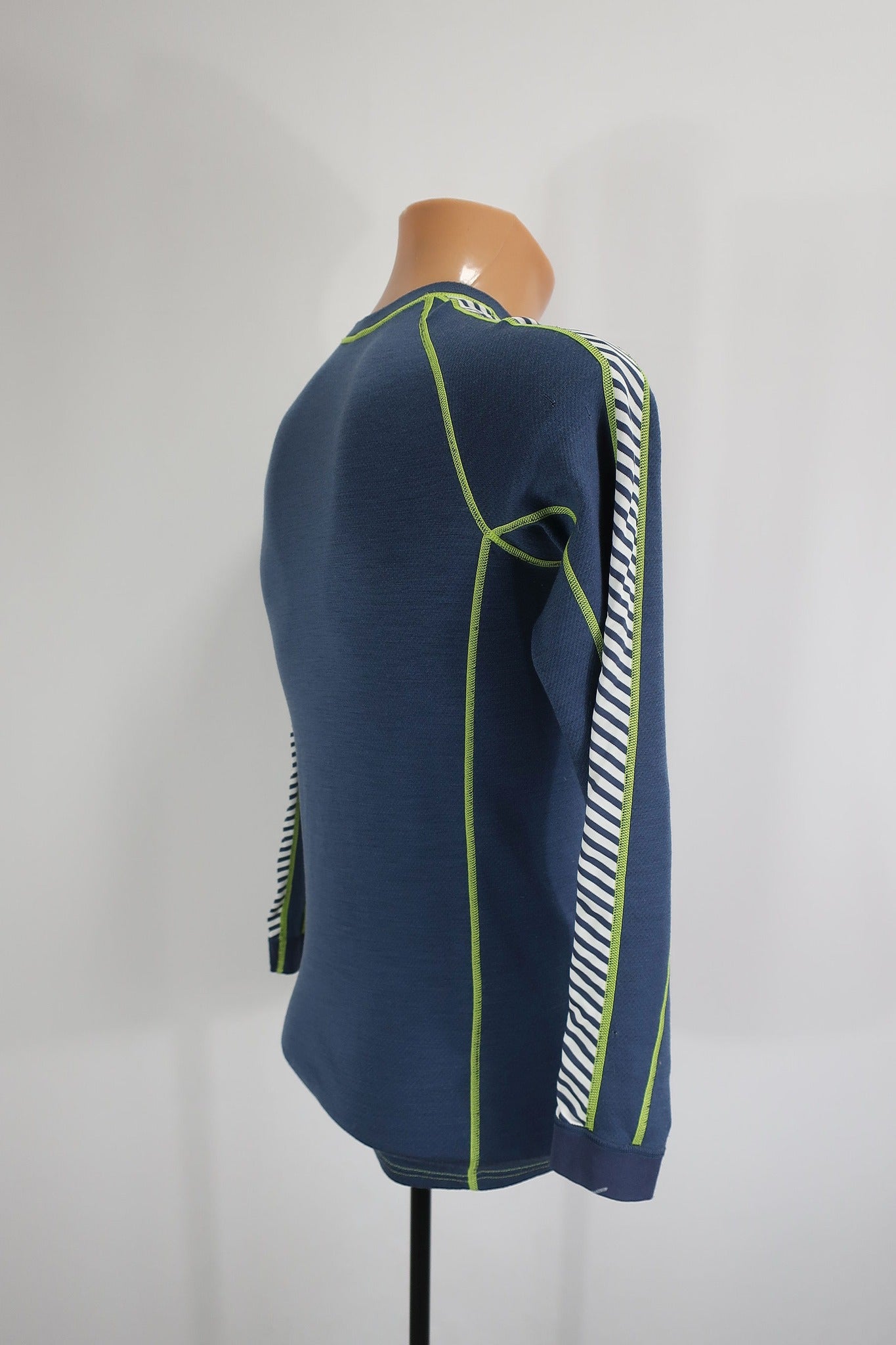 HELLY HANSEN vyriški marškinėliai su merino vilna S dydis
