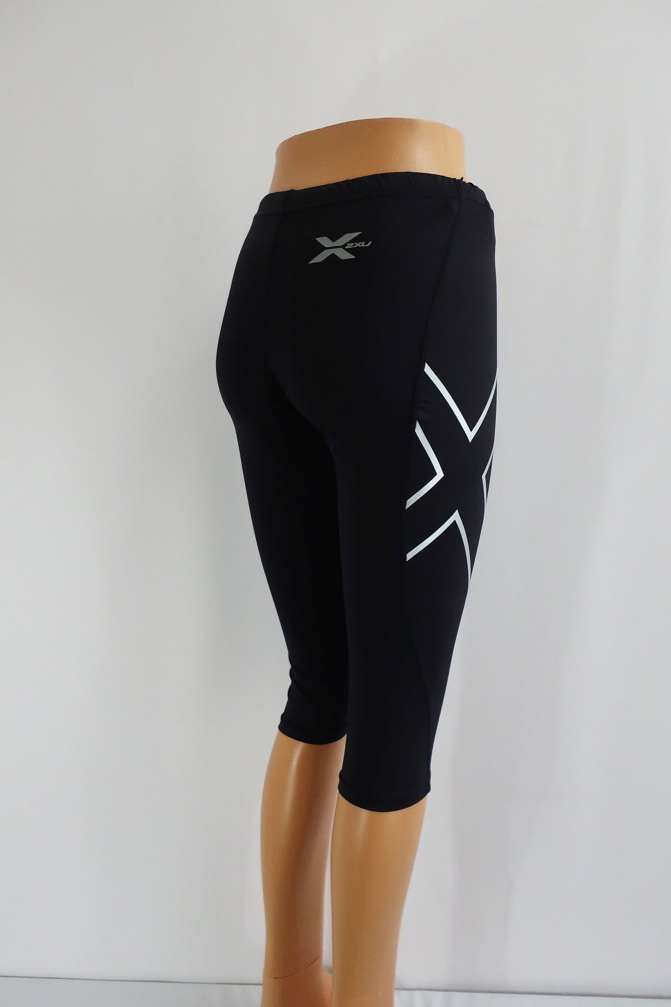 2XU vyriški sportiniai kompresiniai šortai L dydis
