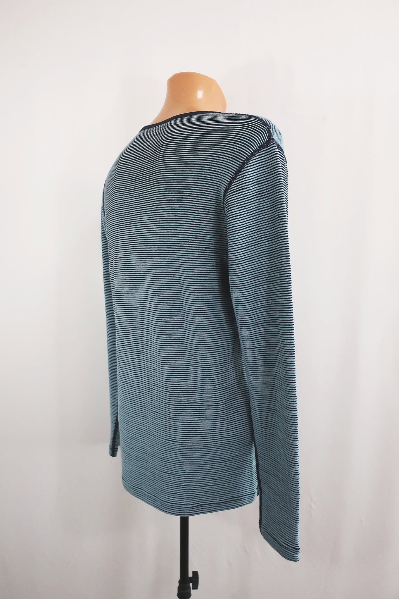 DEVOLD vyriški nauji marškinėliai/šiltukas su merino vilna M/L dydis