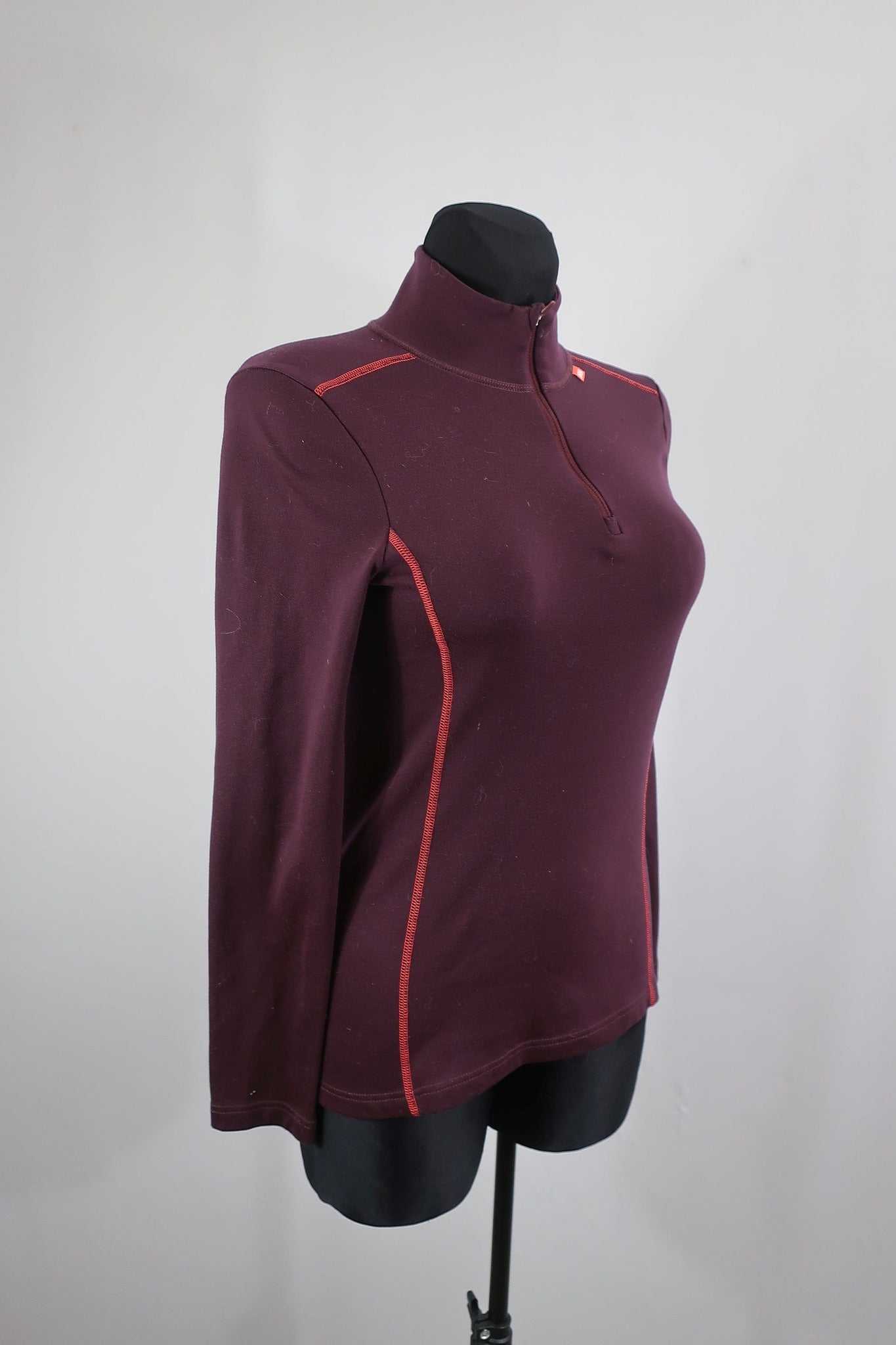 HELLY HANSEN moteriški termo marškinėliai/šiltukas XS dydis