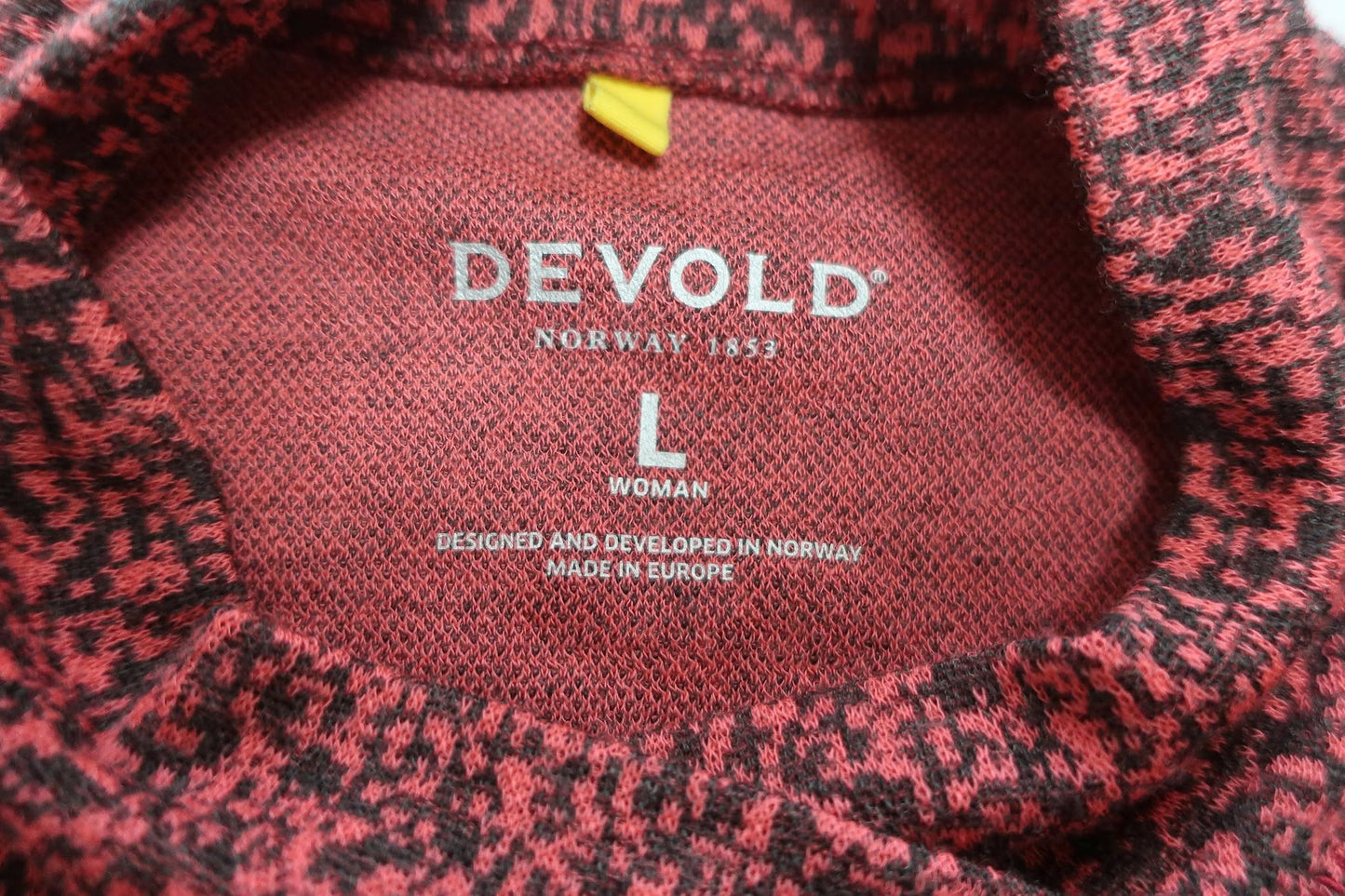 DEVOLD nauji moteriški marškinėliai/lengvas šiltukas L dydis