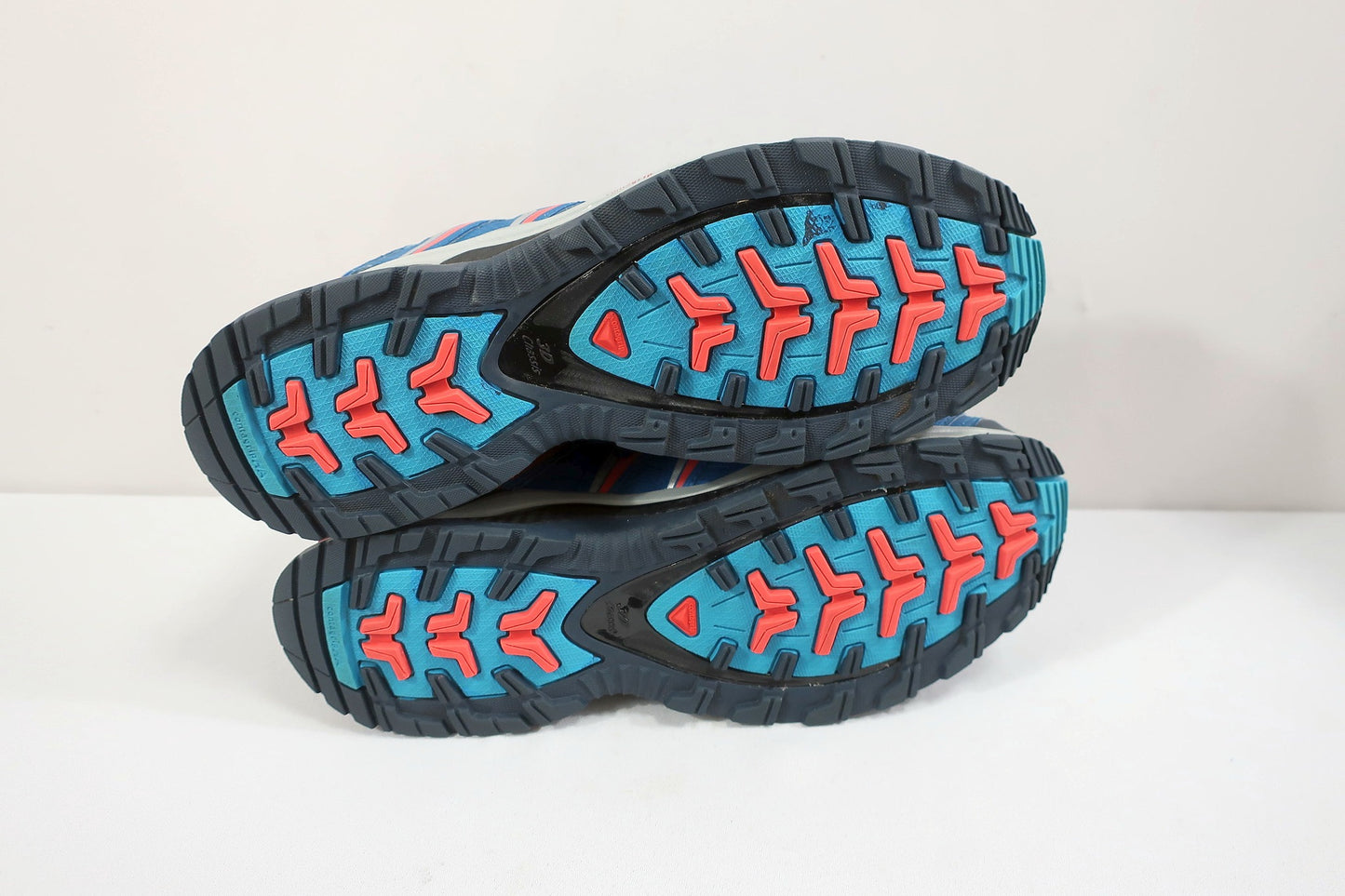 SALOMON laisvalaikio batai su Gore-tex 40,5 dydis