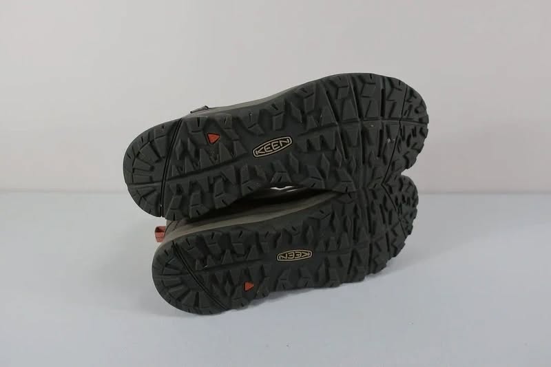 KEEN laisvalaikio, žygio batai 42/42,5 dydis