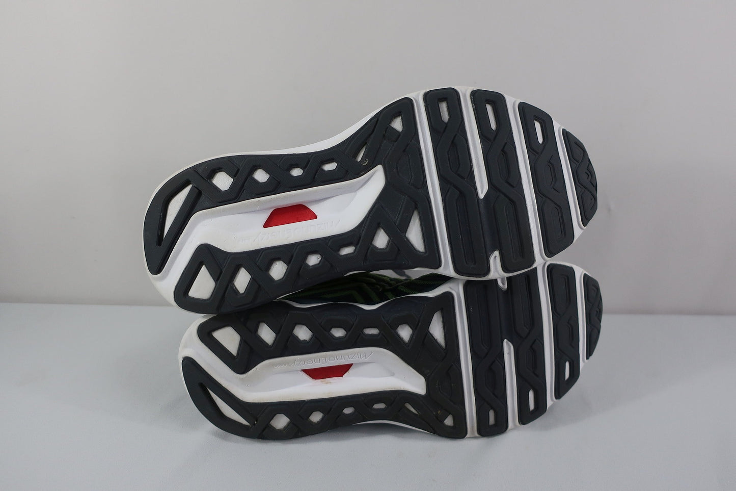 MIZUNO sportiniai batai 42,5 dydis