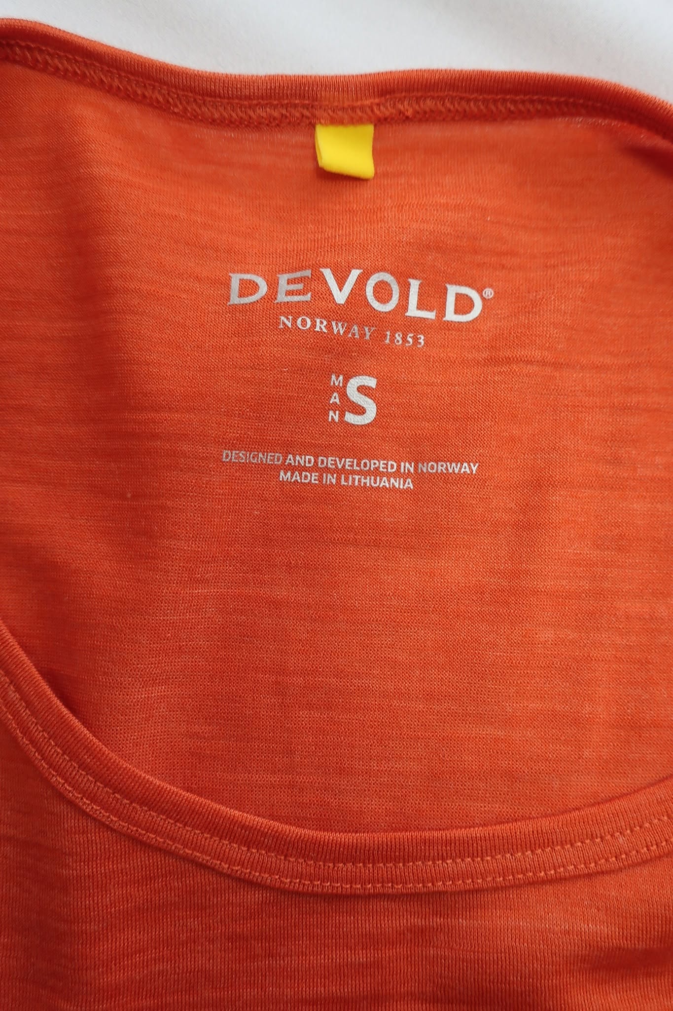 DEVOLD nauji vyriški marškinėliai su merino vilna S/M dydis