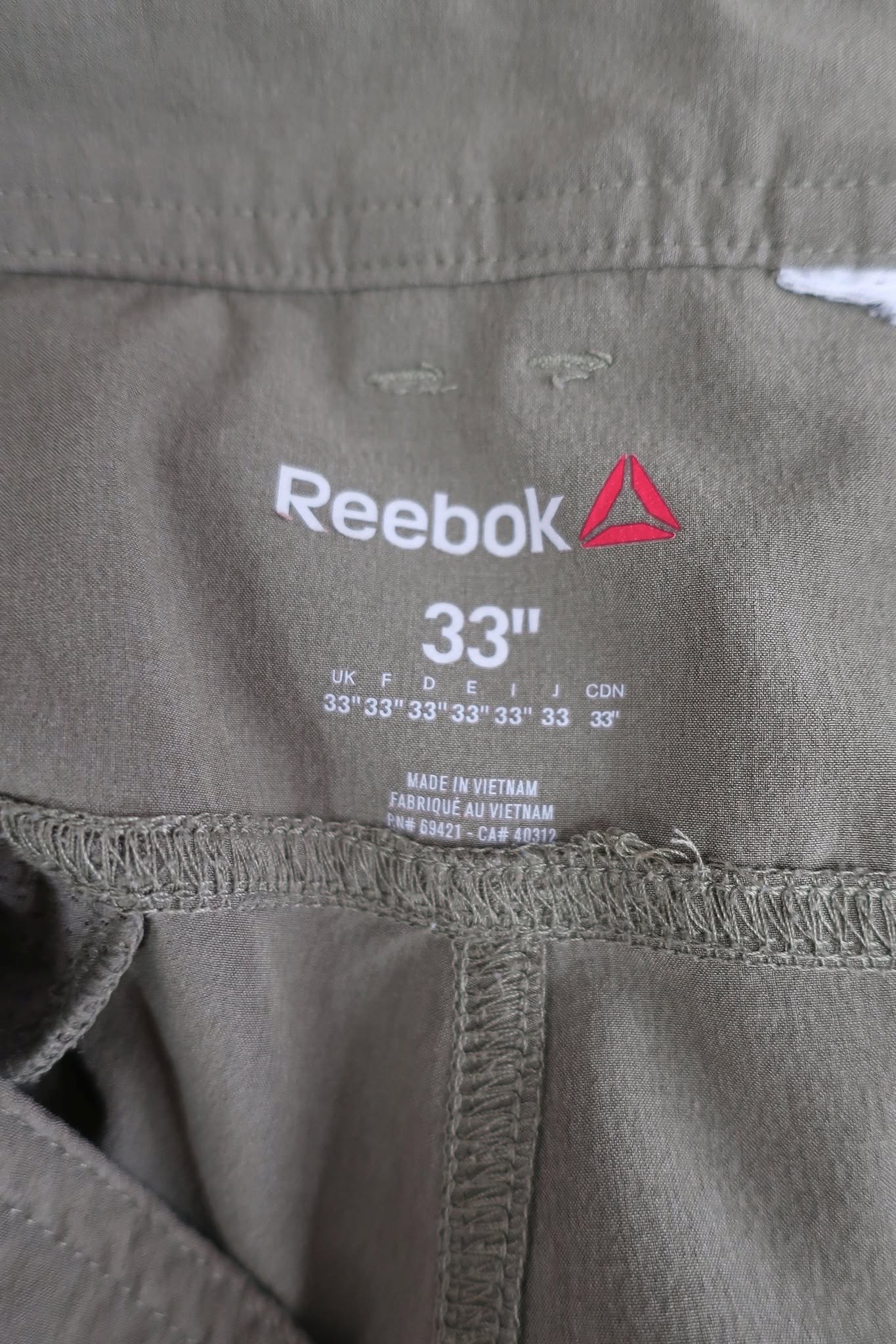 REEBOK vyriški sportiniai/ laisvalaikio šortai L dydis