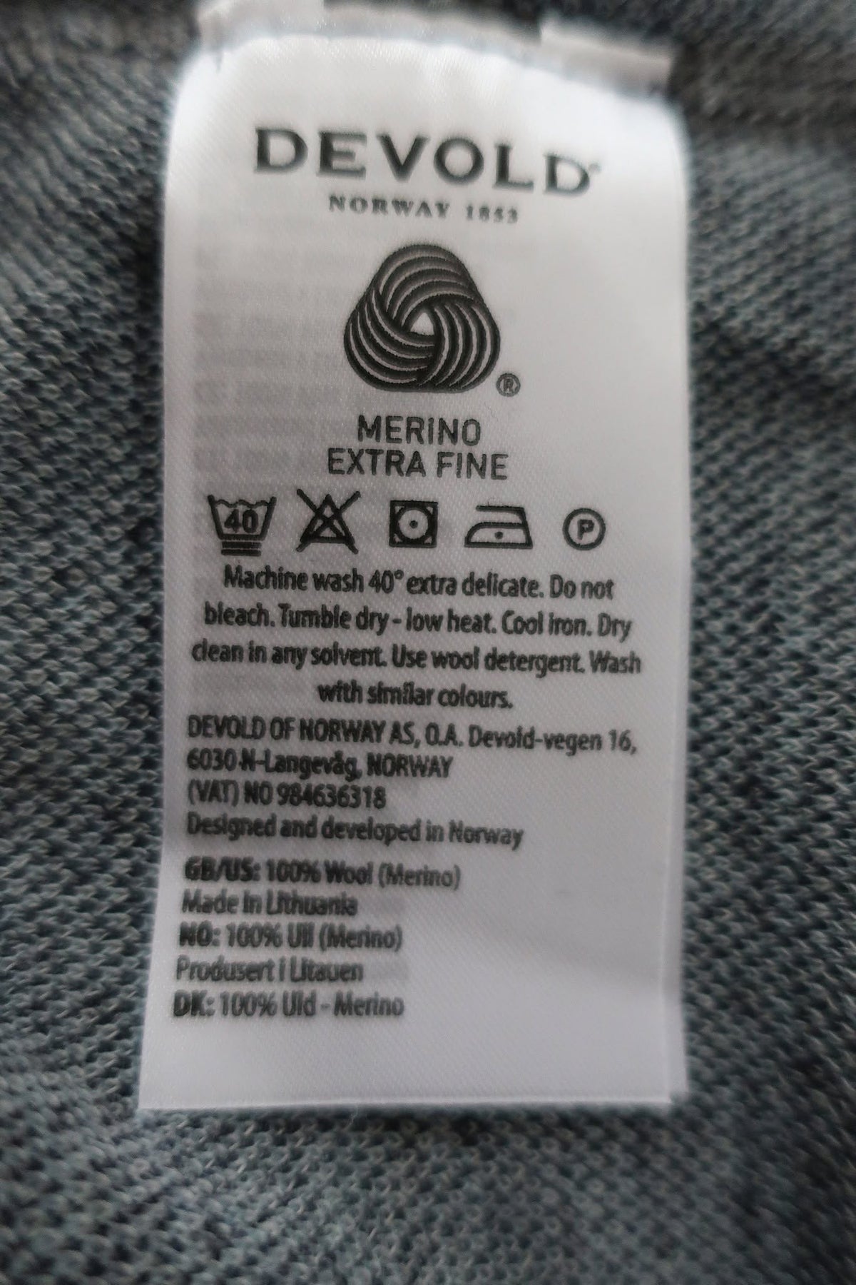 DEVOLD nauji moteriški marškinėliai/šiltukas su merino vilna L dydis