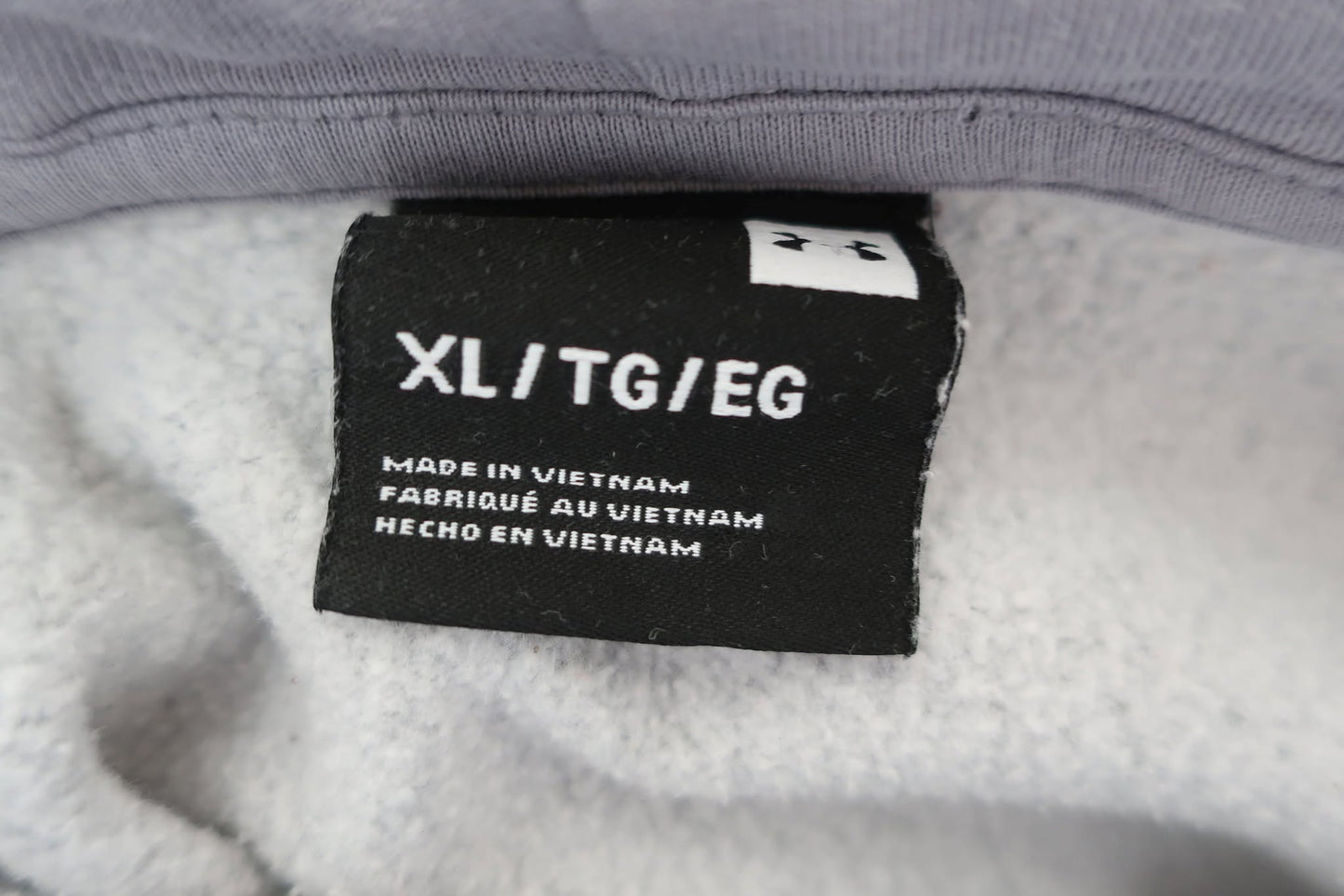 UNDER ARMOUR vyriškas džemperis/šiltukas XL dydis