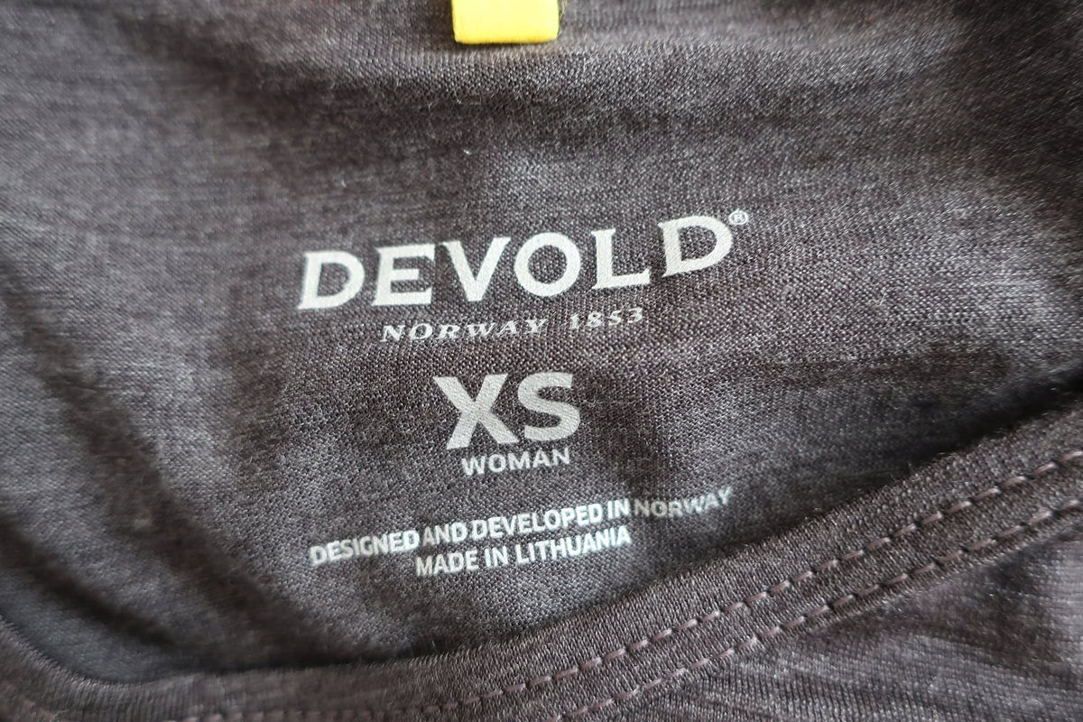 DEVOLD nauji moteriški marškinėliai su merino vilna XS/S dydis